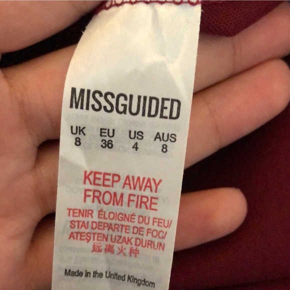 Misguided Burgandy Cape Overlay Dress - Picture 3 of 7